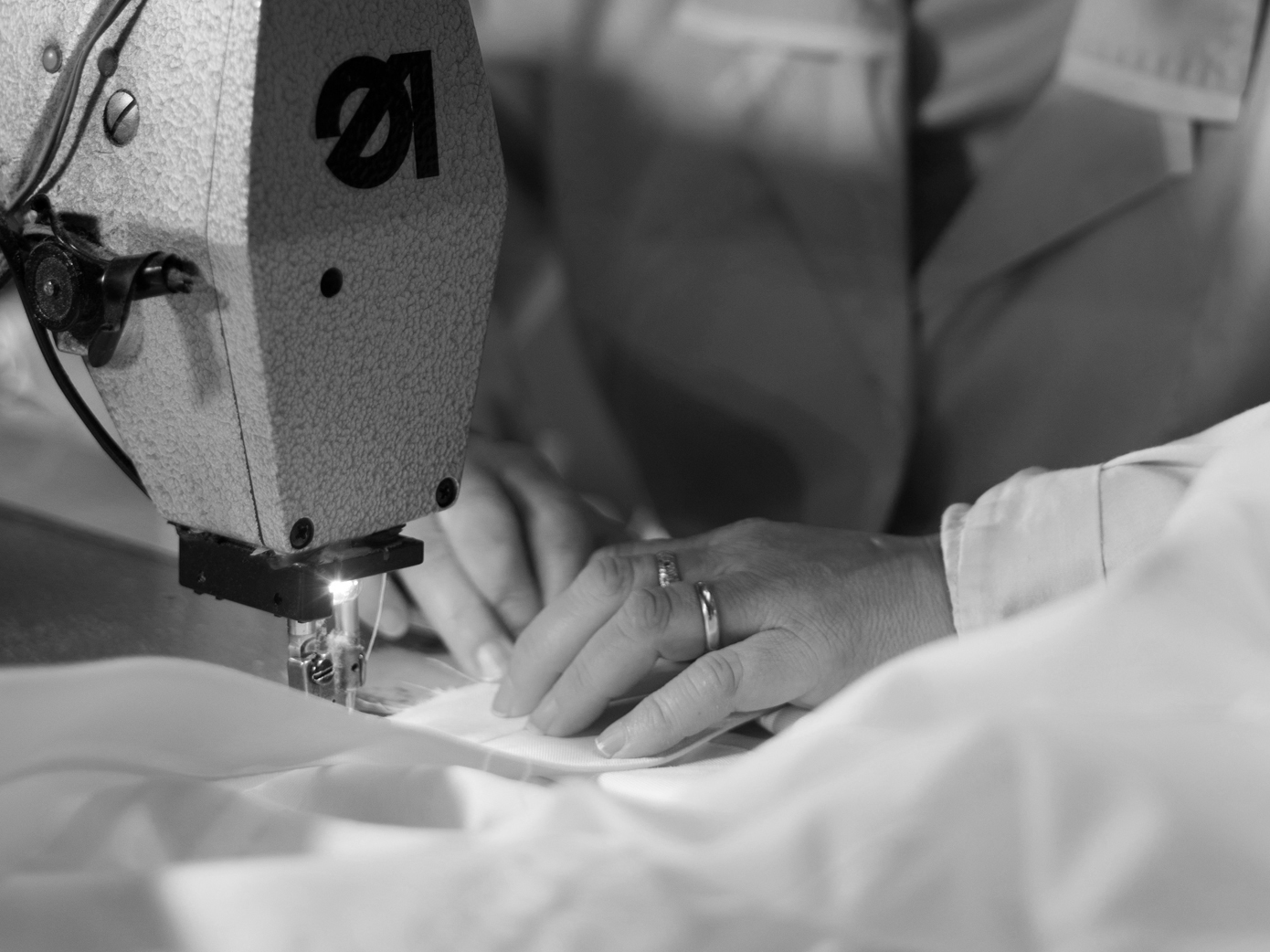 custom-tailored-men-s-shirts-online-made-to-measure-for-you-apposta